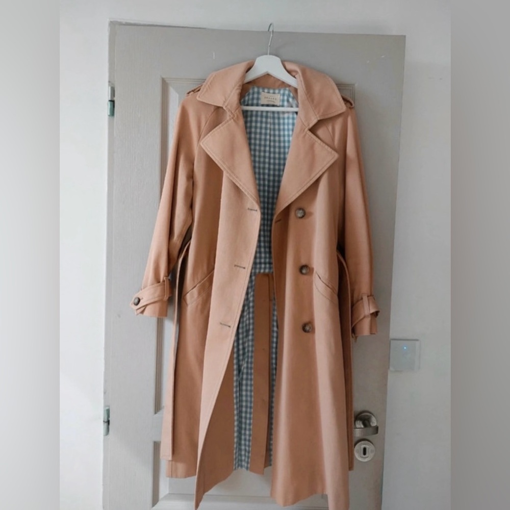 Sezane trench
